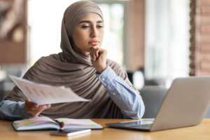 Muslim Woman on Computer | NSCDA